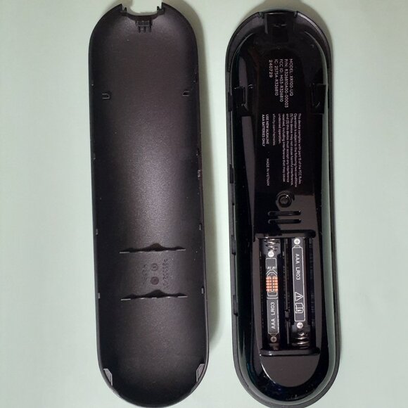 Xfinity Comcast XR100 XUMO Streaming Smart Receiver Device Remote Voice Control - Picture 3 of 4